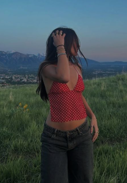 <em>Laura L.</em>